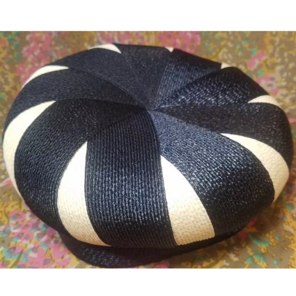 Vtg Blue and White Striped Straw Hat - Woodward & Lothrop Washington D.C. Sz 6 - Picture 7 of 13